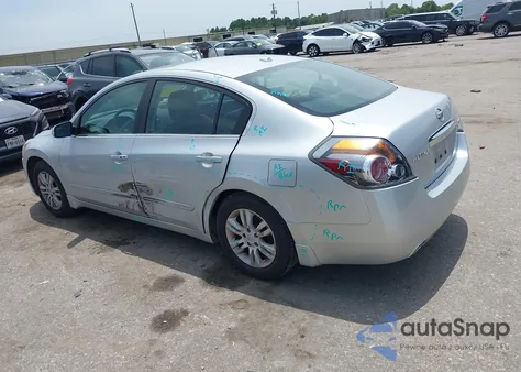 2011 Nissan Altima 2.5 S z USA, uszkodzony, nr VIN 1N4AL2APXBN406320